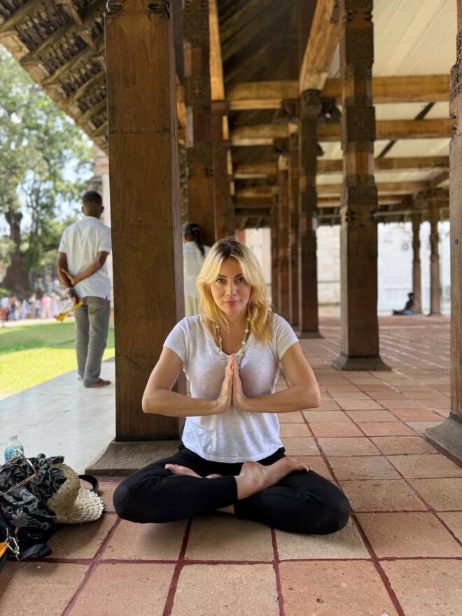 Σμαράγδα Καρύδη: Ευτυχισμένη στον Ινδικό Ωκεανό