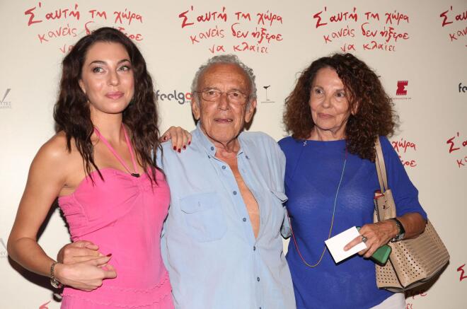 Γιώργος Πανουσόπουλος-Μπέτυ Λιβανού με την κόρη τους,Μαργαρίτα Πανουσοπούλου