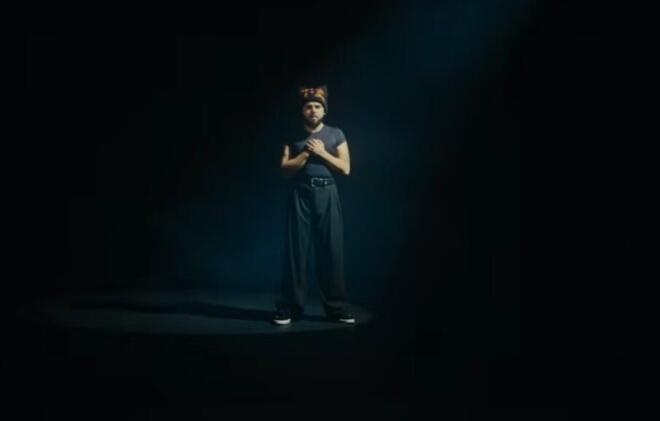 Eurovision 2026: Ο Akylas έγινε... Super Mario για το βιντεοκλίπ του Ferto!