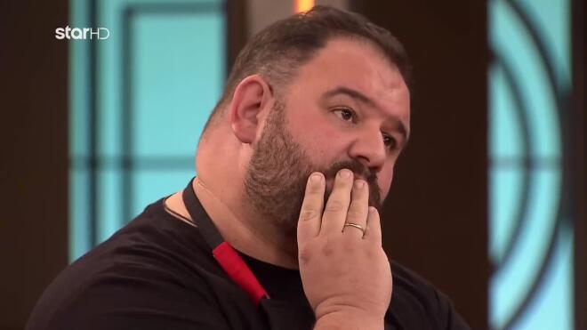 MasterChef: Η αντίδραση του Κωνσταντίνου στη βαθμολογία του Σωτήρη Κοντιζά