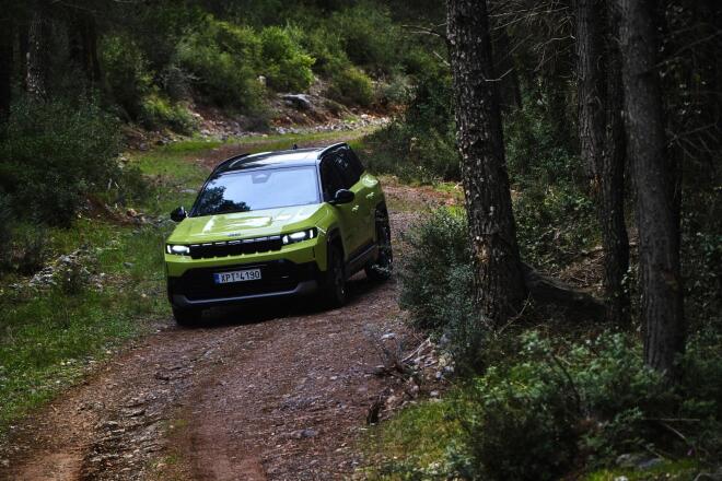 Στην Ελλάδα το νέο Jeep Compass με 35.990 ευρώ