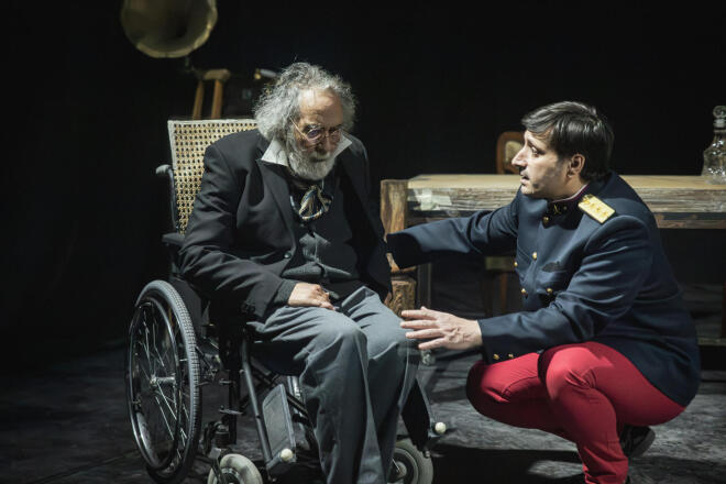 «Επικίνδυνος οίκτος» του Stefan Zweig στο θέατρο Χώρος για 15 παραστάσεις