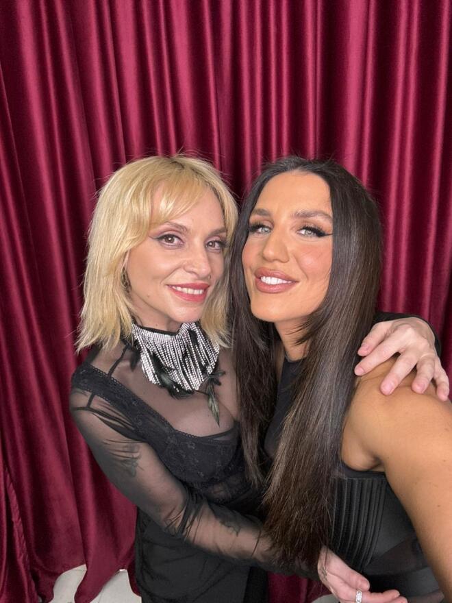 Ελεονώρα Ζουγανέλη - Γιάννης Ζουγανέλης: Διασκέδασαν στην Ιουλία Καλλιμάνη