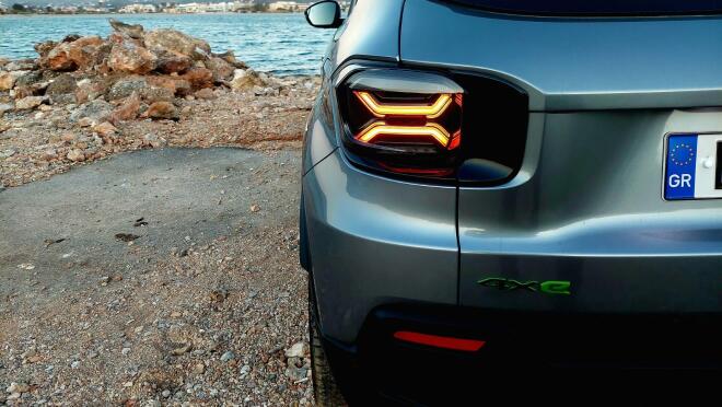 Δοκιμάζουμε το νέο Jeep Avenger 1,2T e-Hybrid 145 PS DCT-6 4xe