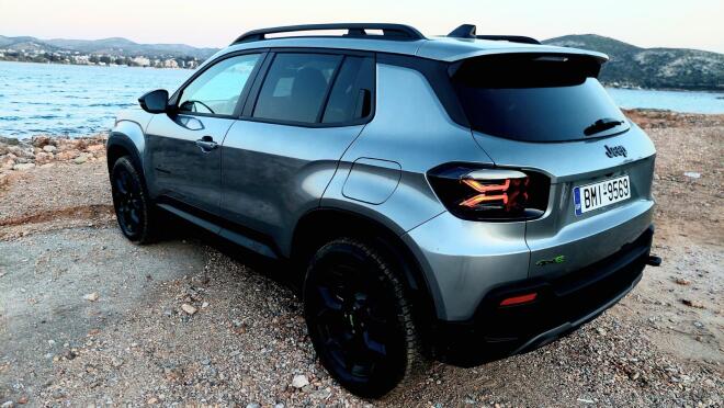 Δοκιμάζουμε το νέο Jeep Avenger 1,2T e-Hybrid 145 PS DCT-6 4xe