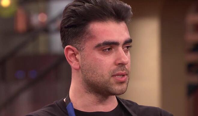 MasterChef 2026: Ο Μάνος συγκινήθηκε πολύ κατά την αποχώρησή του