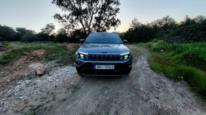 Δοκιμάζουμε το νέο Jeep Avenger 1,2T e-Hybrid 145 PS DCT-6 4xe