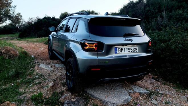 Δοκιμάζουμε το νέο Jeep Avenger 1,2T e-Hybrid 145 PS DCT-6 4xe