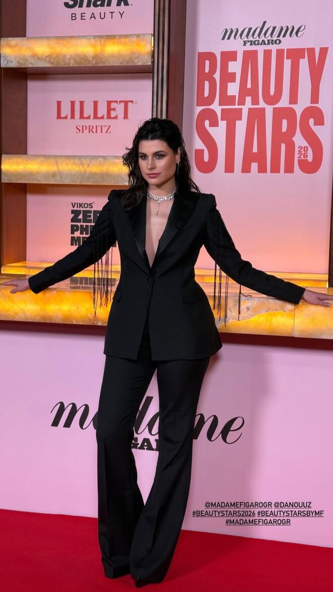 Δανάη Παππά: Η glam rock εμφάνισή της στην παρουσίαση των βραβείων Beauty Stars/ instagram