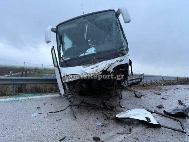 Τραγωδία στη Φθιώτιδα: Νεκρός 21χρονος μετά από σύγκρουση με λεωφορείο