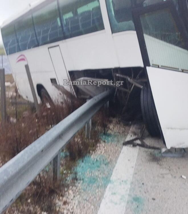 Τραγωδία στη Φθιώτιδα: Νεκρός 21χρονος μετά από σύγκρουση με λεωφορείο