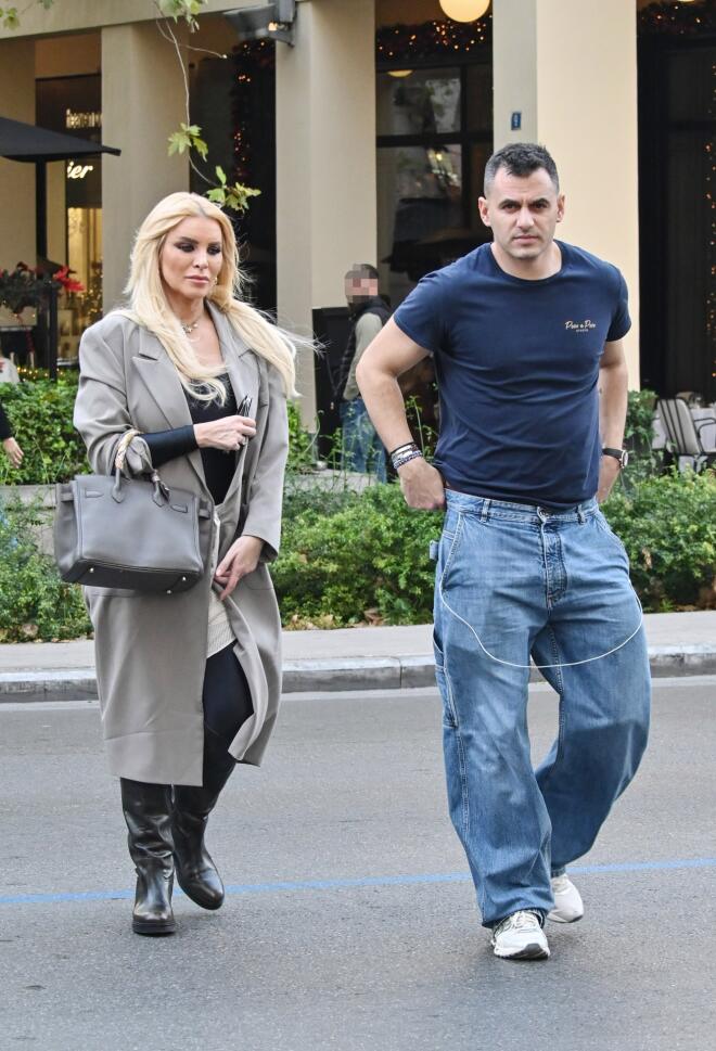 Κατερίνα Καινούργιου- Παναγιώτης Κουτσουμπής στη Βουκουρεστίου, τον Δεκέμβριο του 2025 / NDP