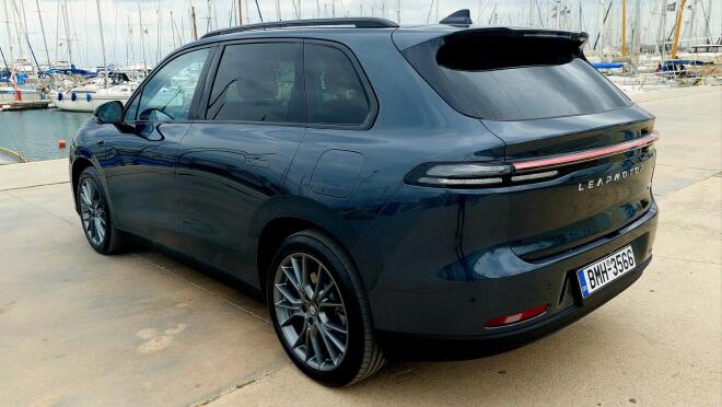 Δοκιμάζουμε το νέο Leapmotor C10 REEV