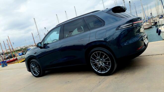 Δοκιμάζουμε το νέο Leapmotor C10 REEV