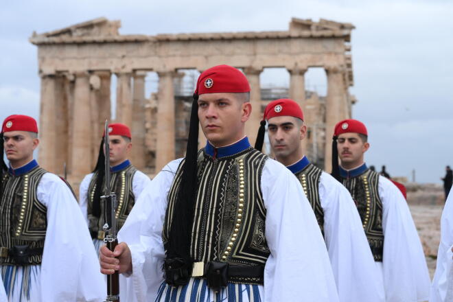 25η Μαρτίου έπαρση της σημαίας στην Ακρόπολη 5