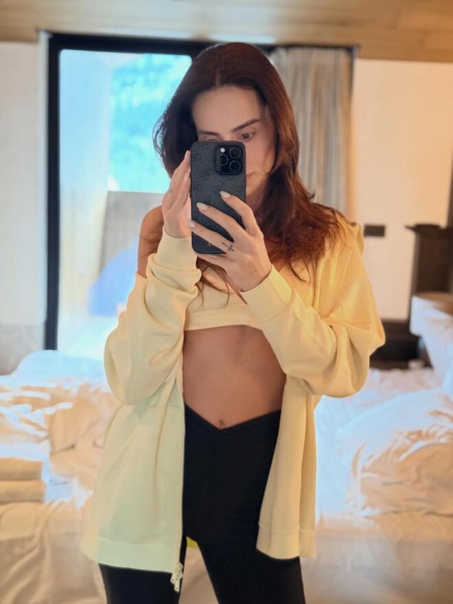 Η selfie της Μαρία Αντωνά από το ξενοοδοχείο που διέμεναν στην ορεινή Αρκαδία