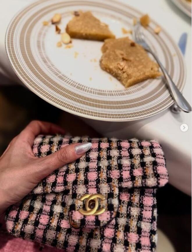 Πώς γιόρτασαν οι επώνυμοι την 25η Μαρτίου - Οι φωτογραφίες που ανέβασαν