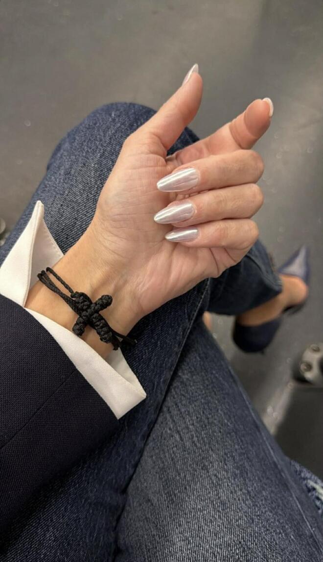 Φαίη Σκορδά: Η φωτογραφία με τον σταυρό του πατέρα της