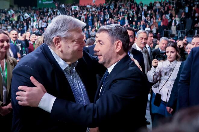 Στιγμιότυπα από την έναρξη του Συνεδρίου του ΠΑΣΟΚ 