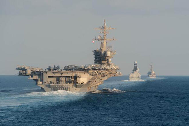 το αεροπλανοφόρο USS Abraham Lincoln