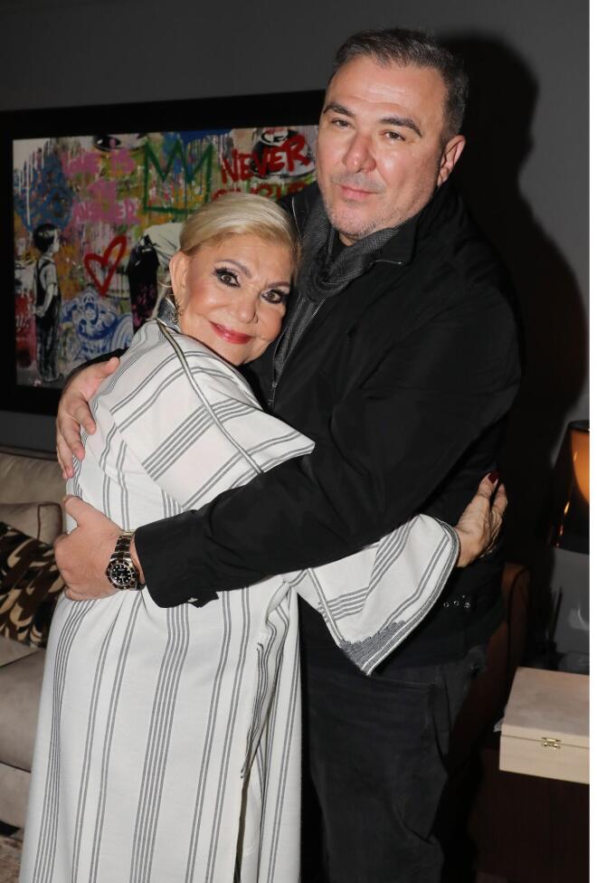 Η Μαρινέλλα με τον Αντώνη Ρέμο/ φωτογραφία από NDP/ Νίκος Δρούκας 