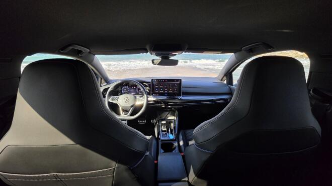 Δοκιμή: VW Golf 1.5 eTSI DSG 150PS R-line 