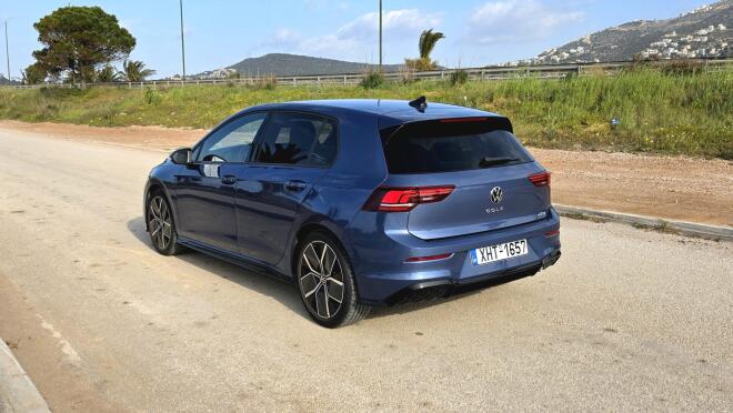 Δοκιμή: VW Golf 1.5 eTSI DSG 150PS R-line 
