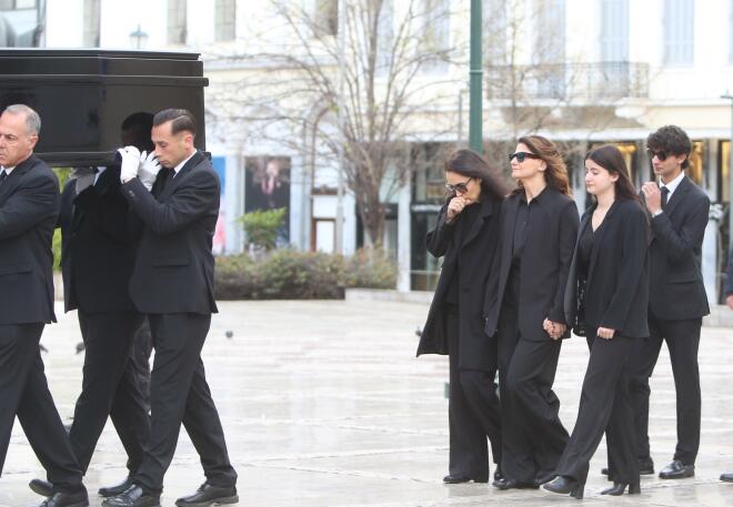 Όλα τα βλέμματα στην Τζωρτζίνα - Η πιο δύσκολη στιγμή της ζωής της