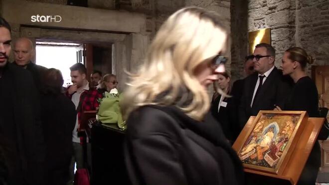 Αντώνης Ρέμος, Υβόννη Μπόσνιακ, Χρήστος Μάστορας, αποχαιρέτησαν τη Μαρινέλλα