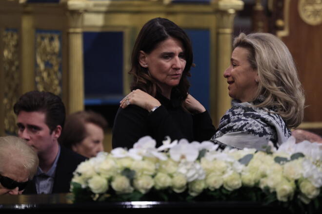 Το χειροκρότημα που «πάγωσε» τον χρόνο στο αντίο της Μαρινέλλας