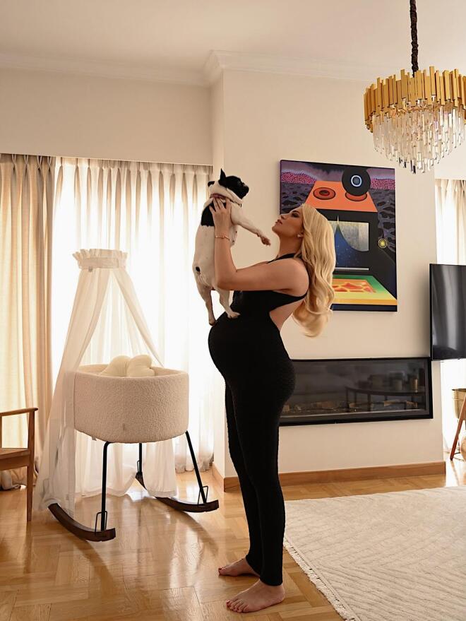 Η Κατερίνα Καινούργιου μετρά αντίστροφα για τον ερχομό της κόρης της