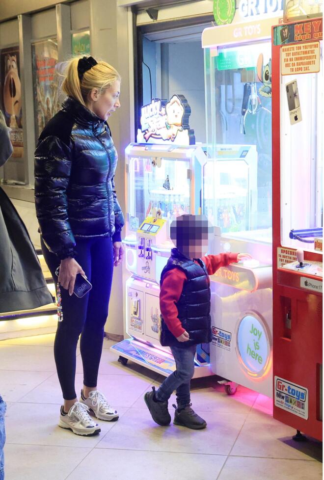 Σπυροπούλου: Στο σινεμά με τον γιο της- Ποια ταινία είδαν