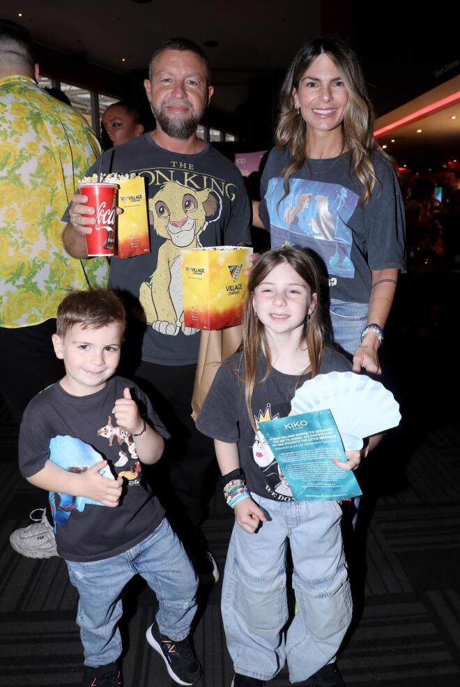 O Γιάννης Βαρδής με τη Νατάσα Σκαφίδα το 2023 στο σινεμά/ φωτογραφία από NDP/ Ανδρέας Νικολαρέας