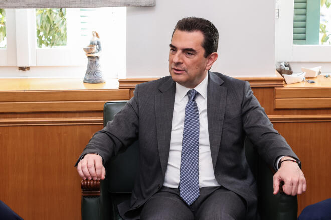 ΟΠΕΚΕΠΕ: Παραιτήθηκαν πέντε κυβερνητικά στελέχη