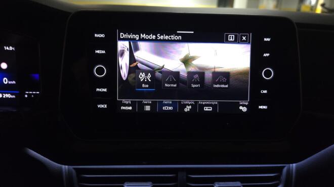 Δοκιμάζουμε το νέο VW T-Cross 1,5 TSI 150 PS DSG R-Line  