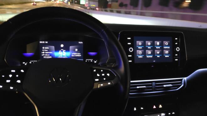 Δοκιμάζουμε το νέο VW T-Cross 1,5 TSI 150 PS DSG R-Line  