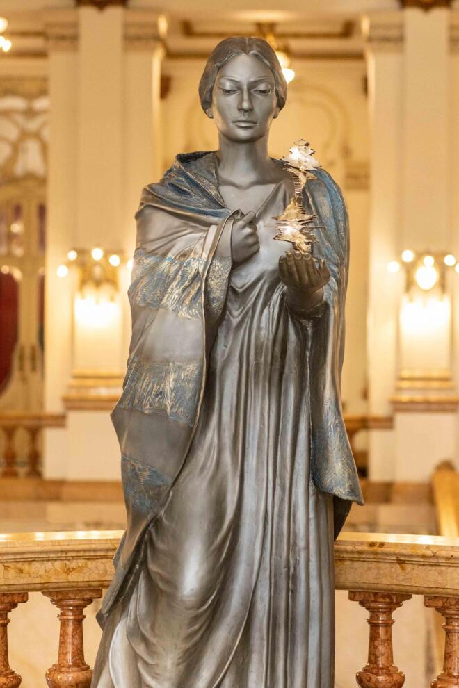 Η Μαρία Κάλλας «ζωντανεύει» μέσα από το έργο του Νίκου Φλώρου