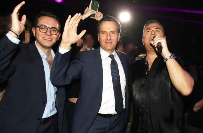 Μιχάλης Δημητρακόπουλος: Διασκέδασε με τον γιο του στο NOX / NDP Photo Agency - Νίκος Δρούκας