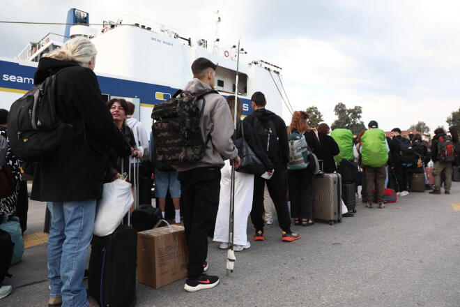 λιμάνι πειραιά 2