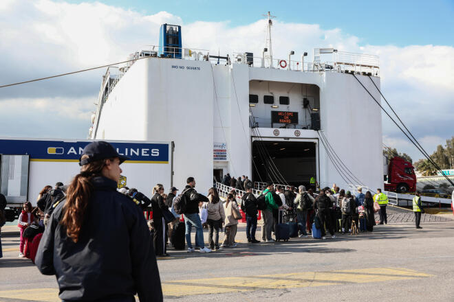 λιμάνι πειραιά 1