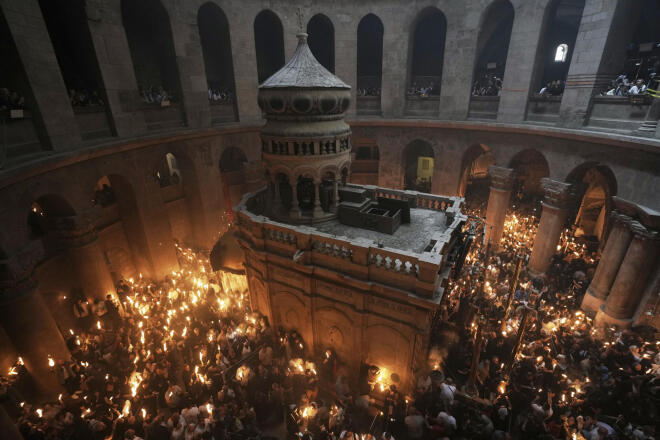 Τελετή αφής αγίου φωτός Ιεροσόλυμα