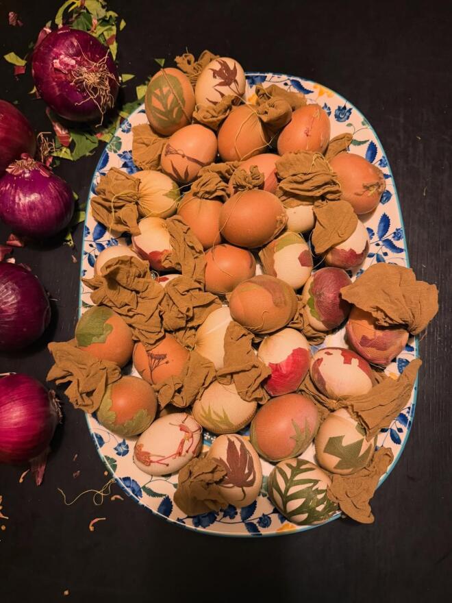 Δες τα αβγά της Κατερίνας Καραβάτου: