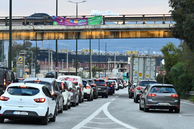 Έξοδος αθηναίων για το Πάσχα 1