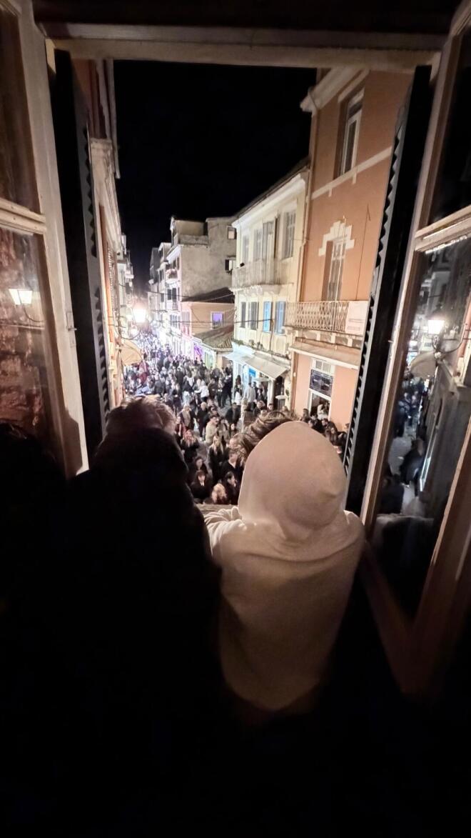 Σίσσυ Χρηστίδου: Πάσχα στην Κέρκυρα με τη βαφτιστήρα της, Έιντα