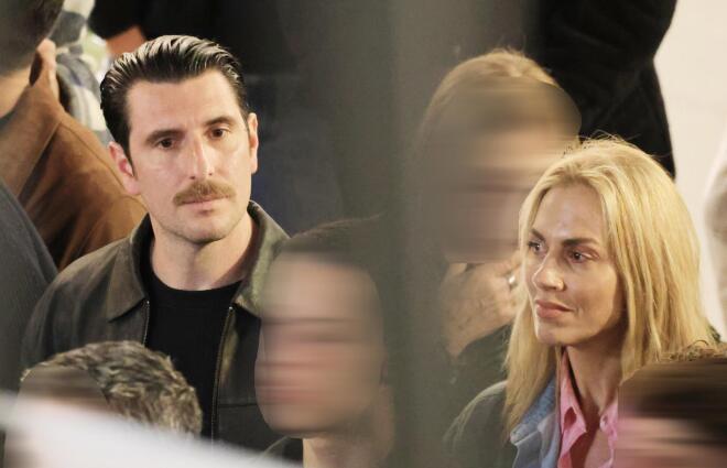 Ντορέττα - Γεροντιδάκης: Ερωτευμένοι στον Επιτάφιο της Μυκόνου