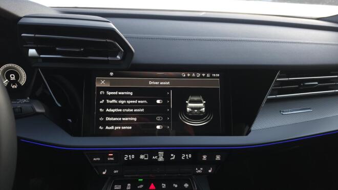 Test drive: Στο τιμόνι του Audi A3 Allstreet TFSIe Stronic 204 PS 