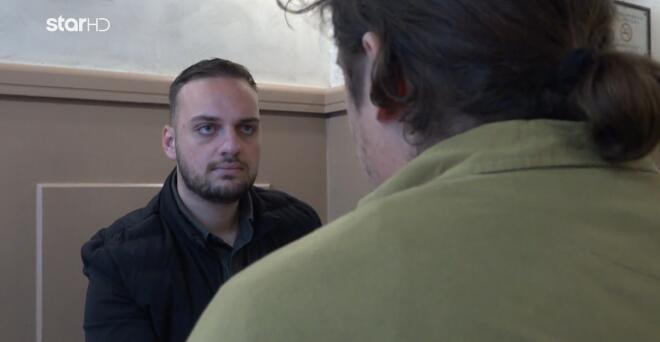 Μαρτίκας: Μου ζήτησε βοήθεια και με έκλεψε μέσα στο φαρμακείο μου