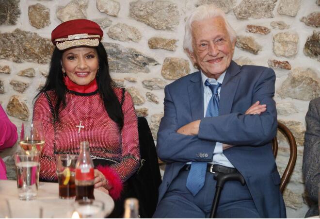 Ζωζώ Σαπουντζάκη: «Δεν θα ενημερωθεί για τον χαμό του» αποκαλύπτει στενή φίλη