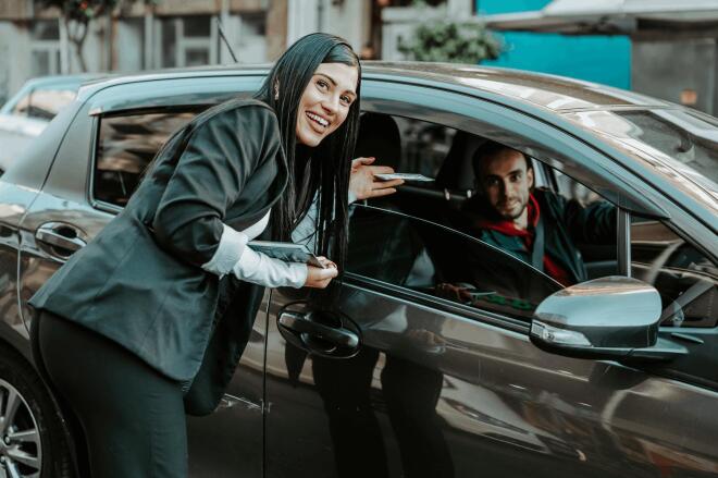 Η auteco ΚΤΕΟ διένειμε δωρεάν Alco-Selftest