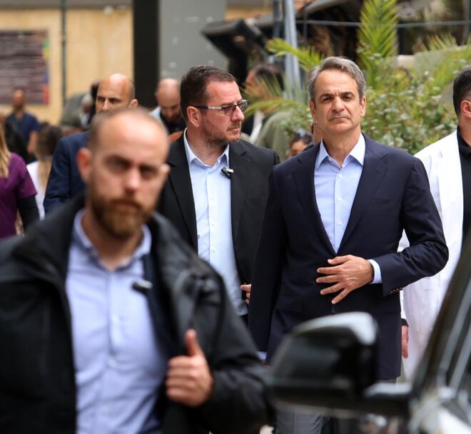 O Κυριάκος Μητσοτάκης στο νοκοκομείο Ευαγγελισμός/ ΙΝΤΙΜΕ Λιάκος Γιάννης